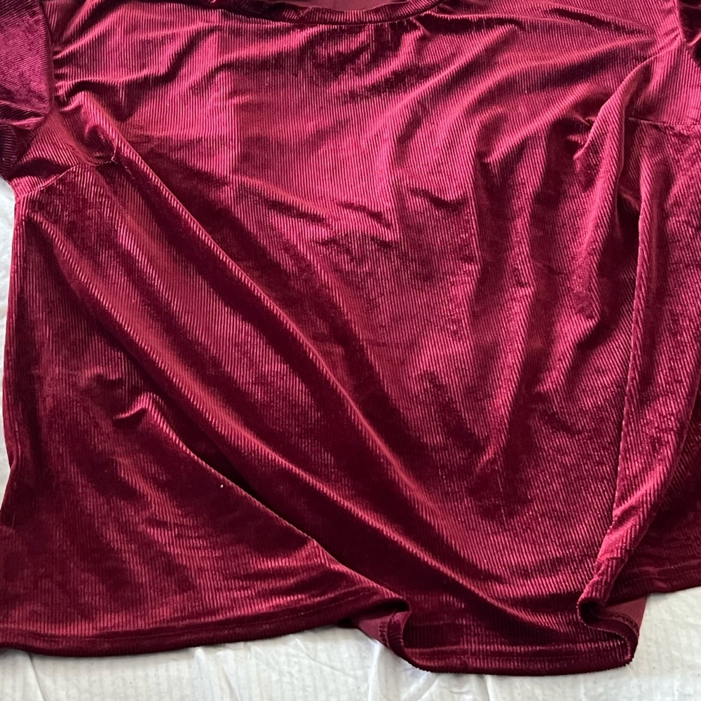 Two piece - Picture 2 of 3